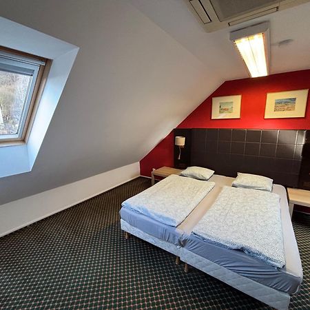 Excellent Apartments In Spa City Center 5 Min Walk From The Colonnade Karlowe Wary Zewnętrze zdjęcie