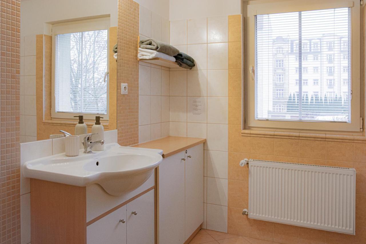 Excellent Apartments In Spa City Center 5 Min Walk From The Colonnade Karlowe Wary Zewnętrze zdjęcie