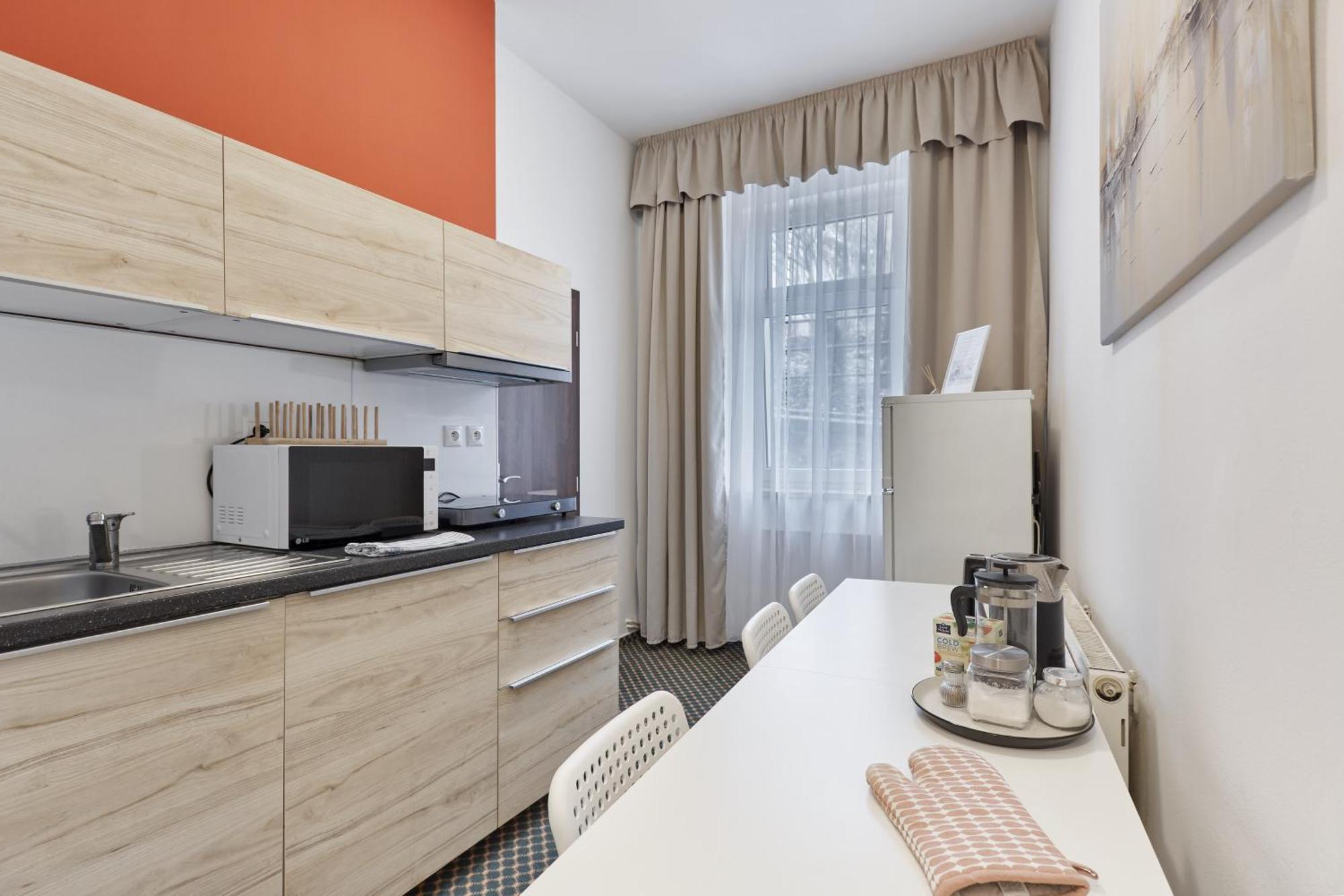 Excellent Apartments In Spa City Center 5 Min Walk From The Colonnade Karlowe Wary Zewnętrze zdjęcie